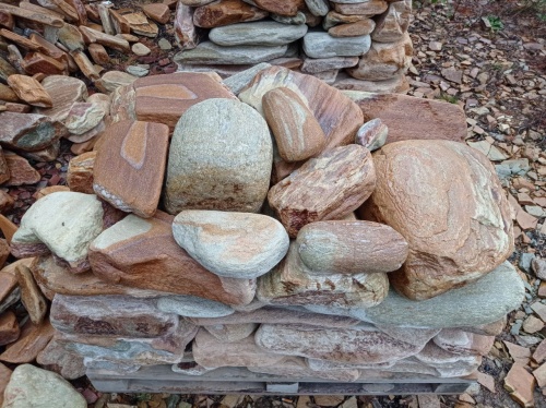 Златолит жёлтый, жёлто-зелёный глыбки и валуны для ланшафтного дизайна купить в Тверской области