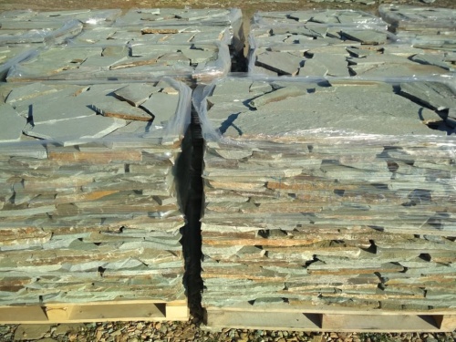 Плитняк златолит зелёный для цоколя, отмостки купить в Тверской области