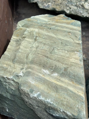 Ландшафтные глыбы зелёные 200-500 килограмм купить в Тверской области