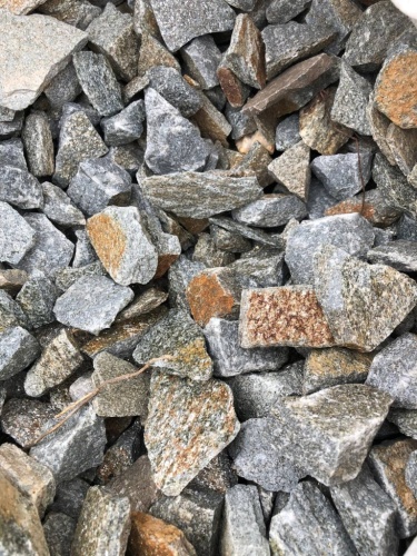 златолит декоративный щебень